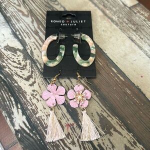 NWT Romeo + Juliet Couture 2-pr Earring Set Tassel & Resin